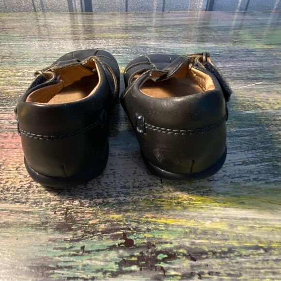 Stride Rite Black Sandals with Adjustable Straps - Picture 3 of 6